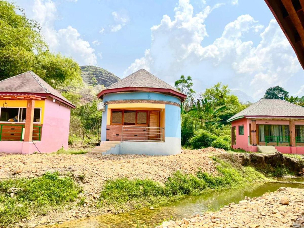 Bamboo River Resorts Wli Afegame Екстериор снимка